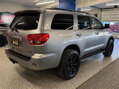 2010 Toyota Sequoia Limited   - Photo 7 - Grand Rapids, MI 49504