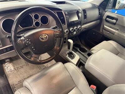 2010 Toyota Sequoia Limited   - Photo 32 - Grand Rapids, MI 49504