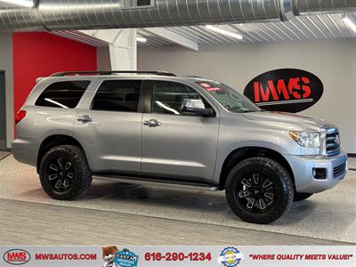 2010 Toyota Sequoia Limited   - Photo 1 - Grand Rapids, MI 49504