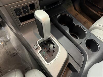 2010 Toyota Sequoia Limited   - Photo 36 - Grand Rapids, MI 49504