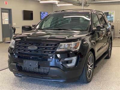 2017 Ford Explorer Sport   - Photo 3 - Grand Rapids, MI 49504