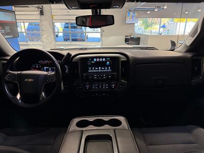 2017 Chevrolet Silverado 1500 LT - Photo 32 - Grand Rapids, MI 49504