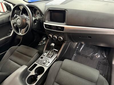 2016 Mazda CX-5 Touring - Photo 12 - Grand Rapids, MI 49504