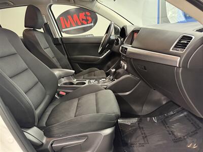 2016 Mazda CX-5 Touring - Photo 11 - Grand Rapids, MI 49504
