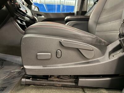 2015 GMC Canyon SLE   - Photo 11 - Grand Rapids, MI 49504