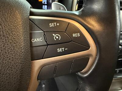 2016 Jeep Grand Cherokee Laredo   - Photo 23 - Grand Rapids, MI 49504