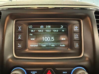 2016 Jeep Grand Cherokee Laredo   - Photo 27 - Grand Rapids, MI 49504