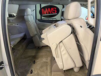 2015 GMC Yukon XL Denali   - Photo 12 - Grand Rapids, MI 49504