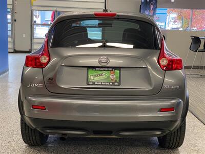 2012 Nissan JUKE SL   - Photo 8 - Grand Rapids, MI 49504