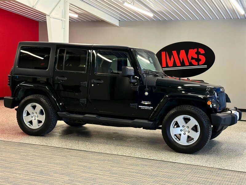 2012 Jeep Wrangler Unlimited Sahara  
