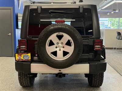 2012 Jeep Wrangler Unlimited Sahara   - Photo 9 - Grand Rapids, MI 49504
