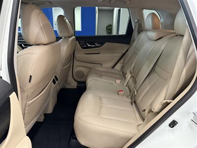 2017 Nissan Rogue SL   - Photo 25 - Grand Rapids, MI 49504