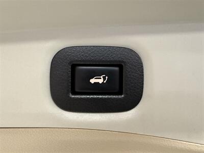 2017 Nissan Rogue SL   - Photo 24 - Grand Rapids, MI 49504