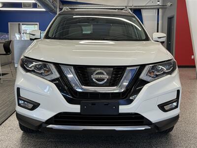 2017 Nissan Rogue SL   - Photo 2 - Grand Rapids, MI 49504
