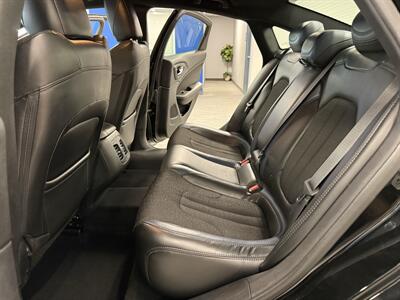 2015 Chrysler 200 S   - Photo 26 - Grand Rapids, MI 49504