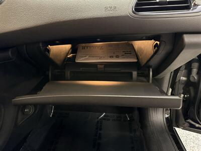 2015 Chrysler 200 S   - Photo 20 - Grand Rapids, MI 49504
