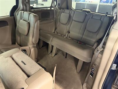 2013 Chrysler Town and Country Touring-L   - Photo 20 - Grand Rapids, MI 49504