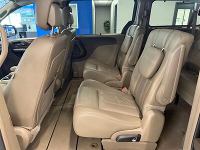 2013 Chrysler Town and Country Touring-L   - Photo 17 - Grand Rapids, MI 49504