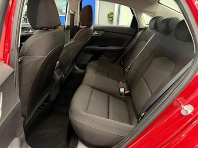 2020 Kia Forte LXS   - Photo 17 - Grand Rapids, MI 49504