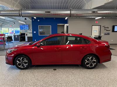 2020 Kia Forte LXS   - Photo 4 - Grand Rapids, MI 49504