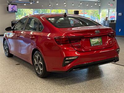 2020 Kia Forte LXS   - Photo 5 - Grand Rapids, MI 49504