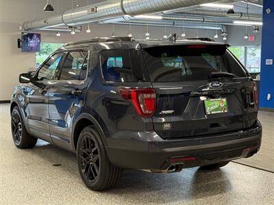 2017 Ford Explorer Sport   - Photo 5 - Grand Rapids, MI 49504