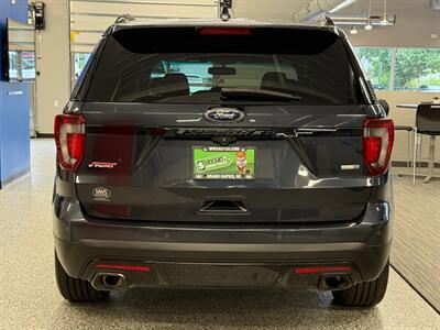 2017 Ford Explorer Sport   - Photo 6 - Grand Rapids, MI 49504