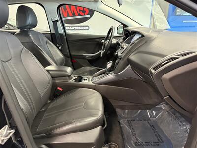 2014 Ford Focus Titanium - Photo 12 - Grand Rapids, MI 49504