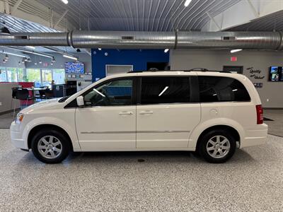 2010 Chrysler Town and Country Touring   - Photo 5 - Grand Rapids, MI 49504