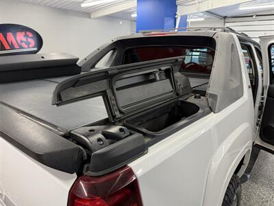2009 Chevrolet Avalanche LT - Photo 12 - Grand Rapids, MI 49504