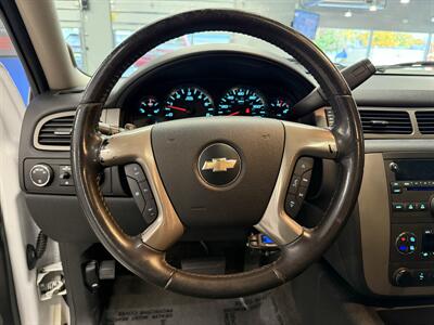 2009 Chevrolet Avalanche LT - Photo 29 - Grand Rapids, MI 49504