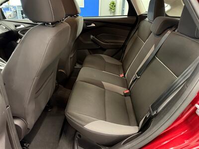 2013 Ford Focus SE   - Photo 24 - Grand Rapids, MI 49504