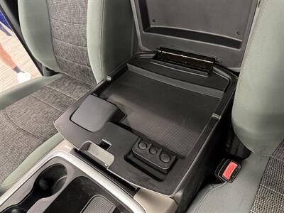 2017 RAM 1500 Big Horn   - Photo 18 - Grand Rapids, MI 49504