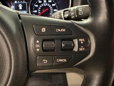 2016 Kia Sedona LX   - Photo 32 - Grand Rapids, MI 49504