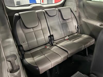 2016 Kia Sedona LX   - Photo 15 - Grand Rapids, MI 49504