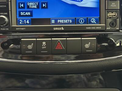 2012 Chrysler 200 Limited - Photo 15 - Grand Rapids, MI 49504