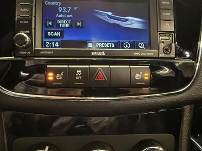 2012 Chrysler 200 Limited - Photo 18 - Grand Rapids, MI 49504
