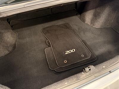 2012 Chrysler 200 Limited - Photo 32 - Grand Rapids, MI 49504