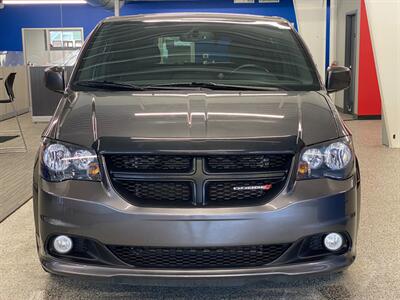 2014 Dodge Grand Caravan SXT   - Photo 2 - Grand Rapids, MI 49504