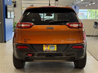 2016 Jeep Cherokee Trailhawk   - Photo 7 - Grand Rapids, MI 49504