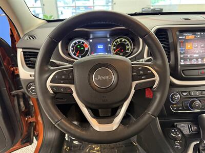 2016 Jeep Cherokee Trailhawk   - Photo 34 - Grand Rapids, MI 49504