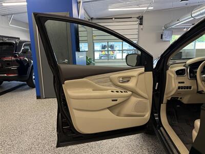 2016 Nissan Murano SL - Photo 23 - Grand Rapids, MI 49504