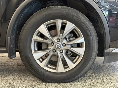 2016 Nissan Murano SL - Photo 9 - Grand Rapids, MI 49504