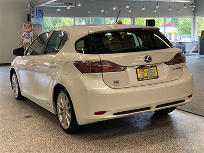 2012 Lexus CT 200h   - Photo 6 - Grand Rapids, MI 49504