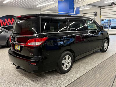 2017 Nissan Quest SV   - Photo 8 - Grand Rapids, MI 49504