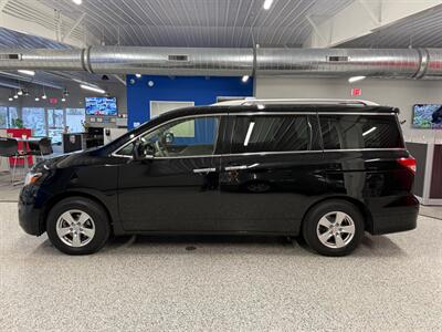 2017 Nissan Quest SV   - Photo 4 - Grand Rapids, MI 49504