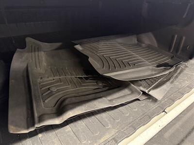 2015 GMC Sierra 1500 SLT   - Photo 16 - Grand Rapids, MI 49504