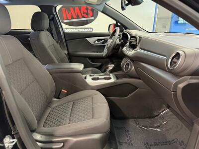 2022 Chevrolet Blazer LT   - Photo 12 - Grand Rapids, MI 49504
