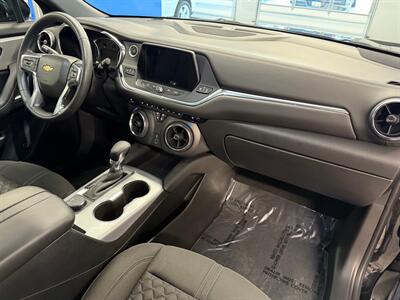 2022 Chevrolet Blazer LT   - Photo 10 - Grand Rapids, MI 49504
