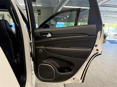 2019 Jeep Grand Cherokee Overland - Photo 27 - Grand Rapids, MI 49504